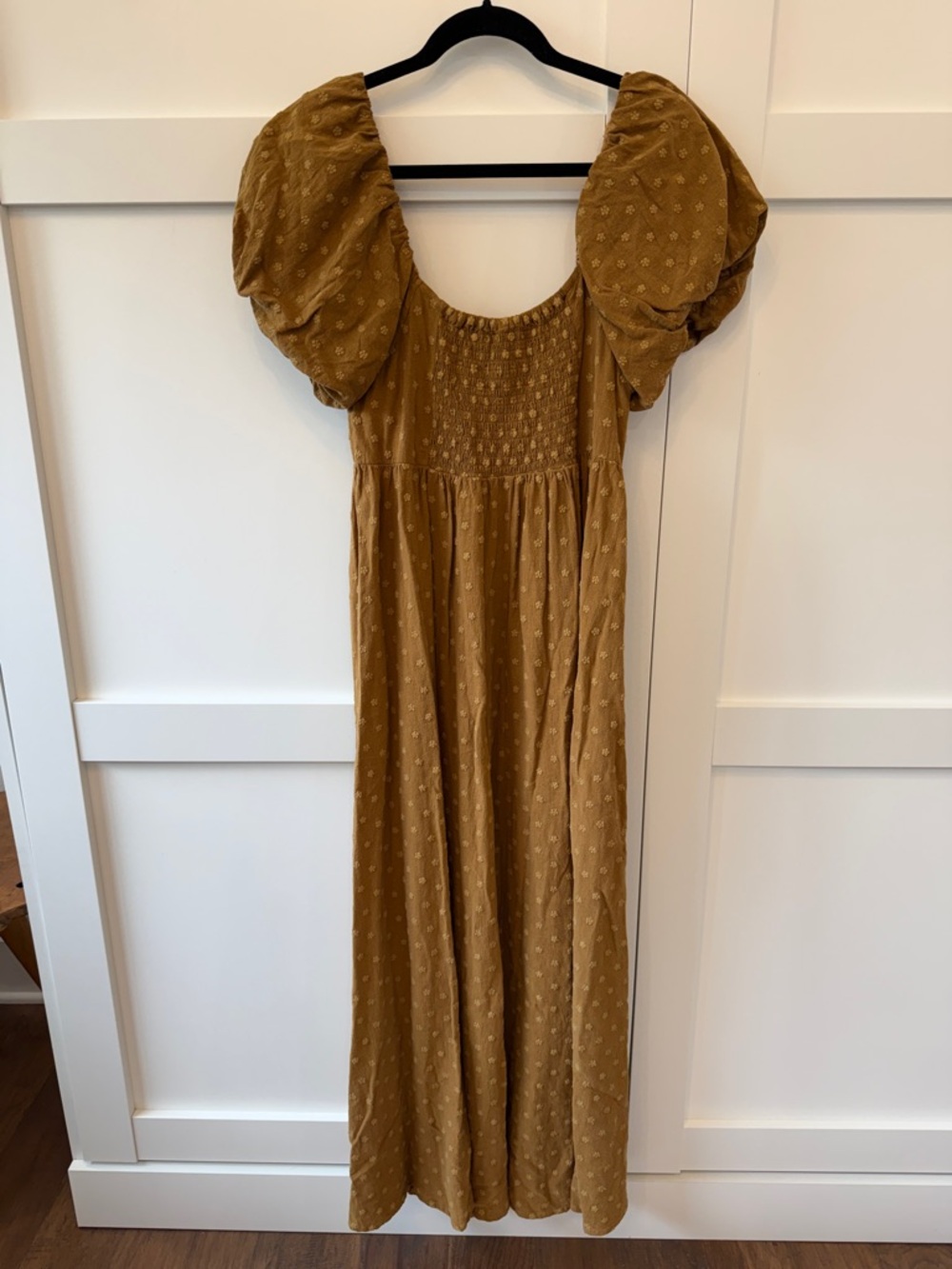 LIKE NEW Rylee and Cru OCEANE Women's Puff-Sleeve Maxi Dress in Mustard Yellow - Picture 7 of 12